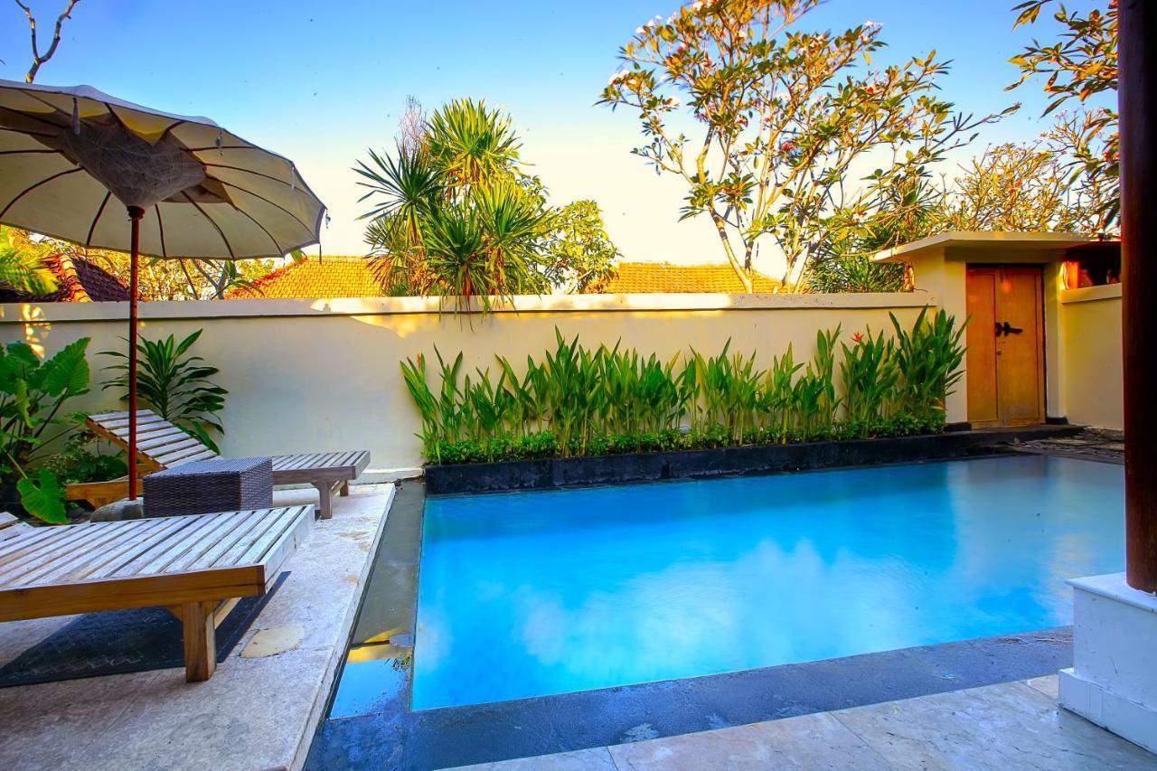 Private Pool Villas Kuta  Bagian luar foto