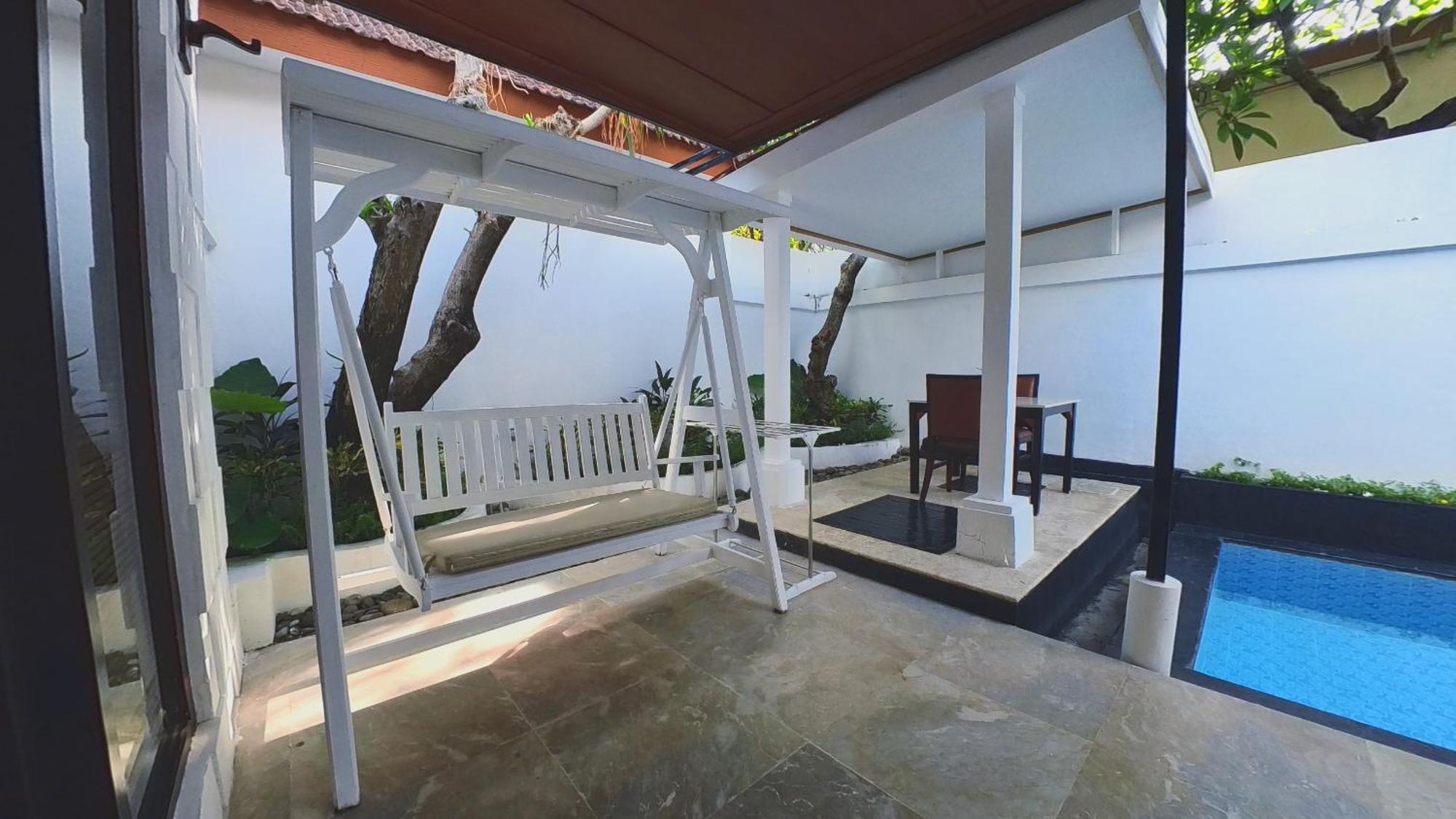 Private Pool Villas Kuta  Bagian luar foto