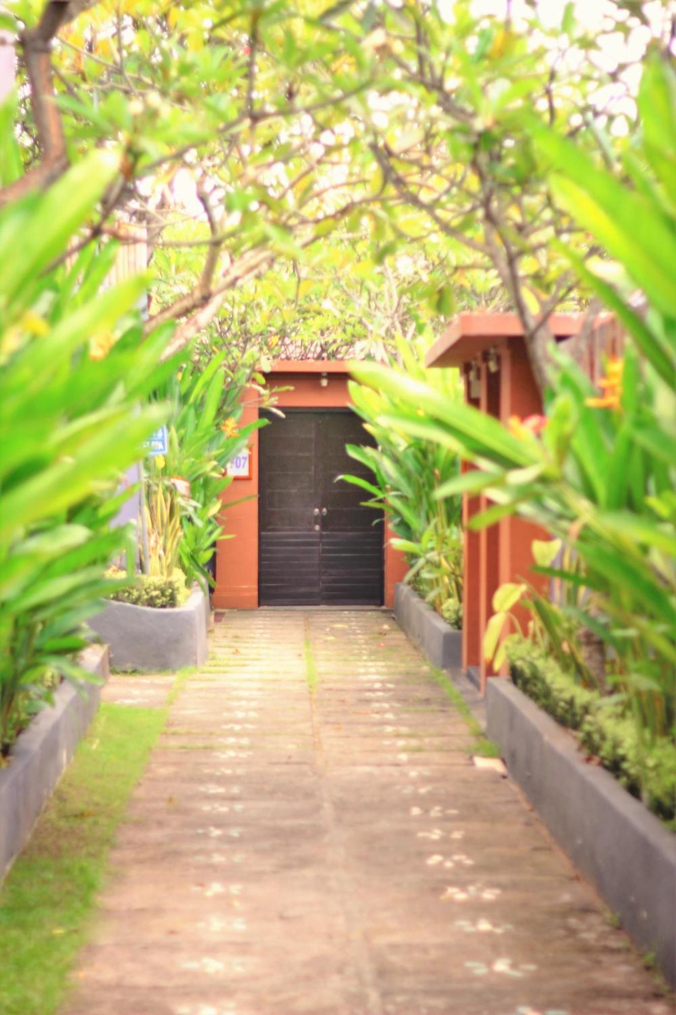 Private Pool Villas Kuta  Bagian luar foto