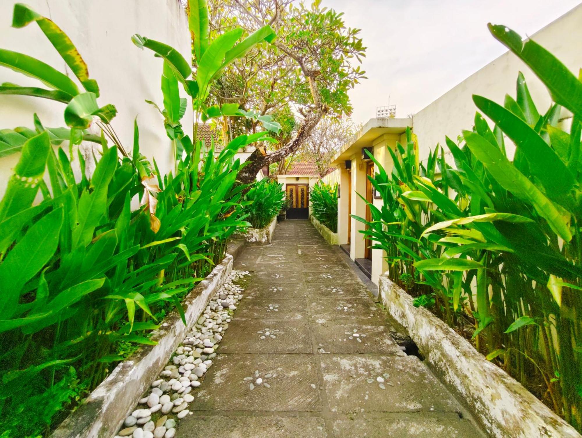 Private Pool Villas Kuta  Bagian luar foto