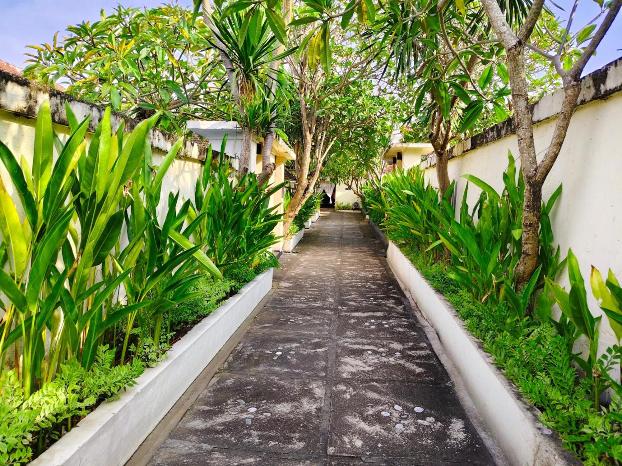 Private Pool Villas Kuta  Bagian luar foto